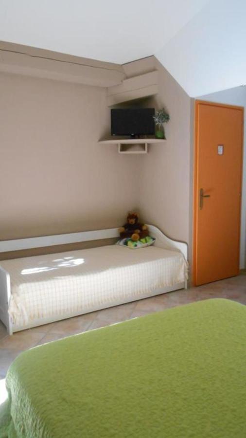 Louminai Bed & Breakfast Donzere Luaran gambar